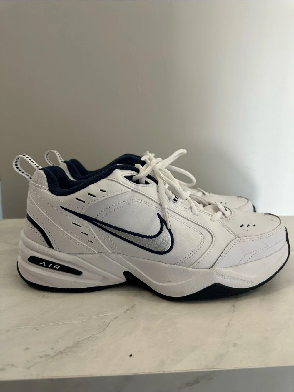 Nike Air Monarch IV Training Shoes – Size 10 Men's